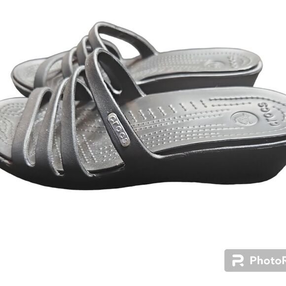 CROCS RHONDA Size 6 Black Strappy Wedge Slip On Sandals; Preloved - Picture 2 of 4
